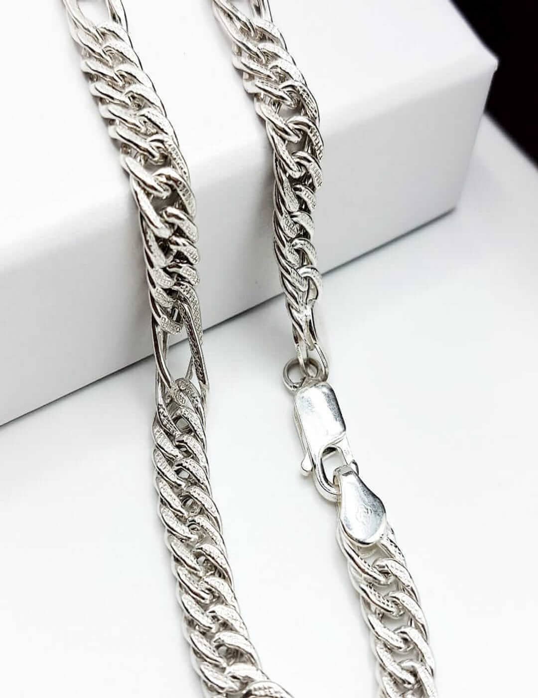 Cuban Links - Close Links With One Oval S925 Silver Men Bracelet