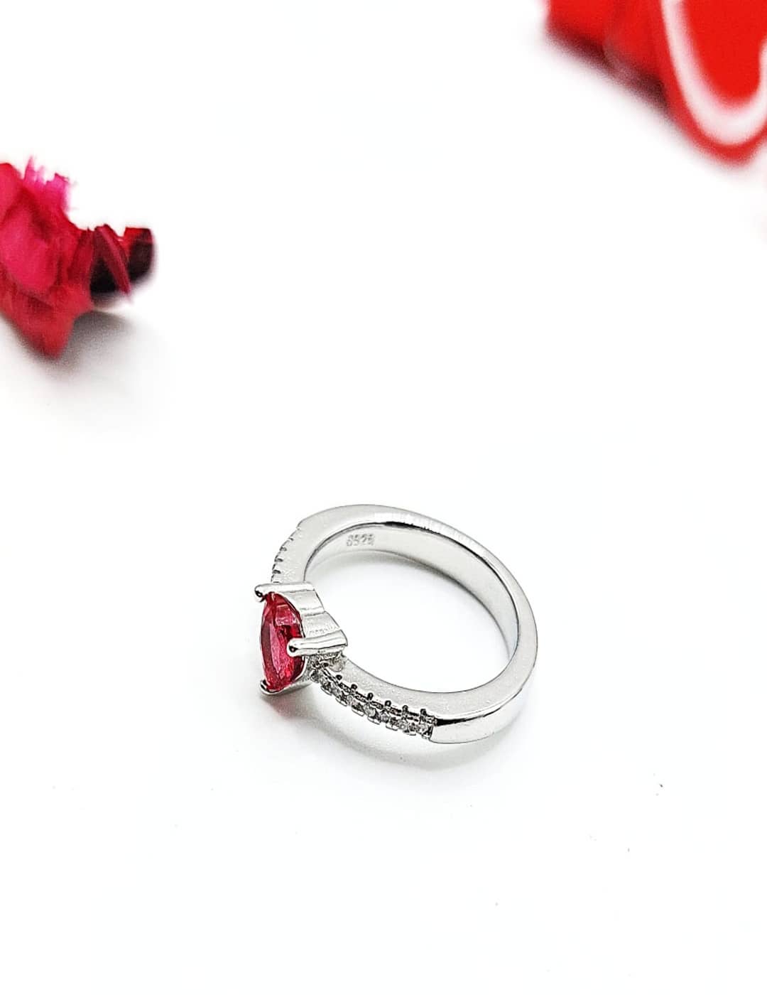 Red Heart Dainty Ring