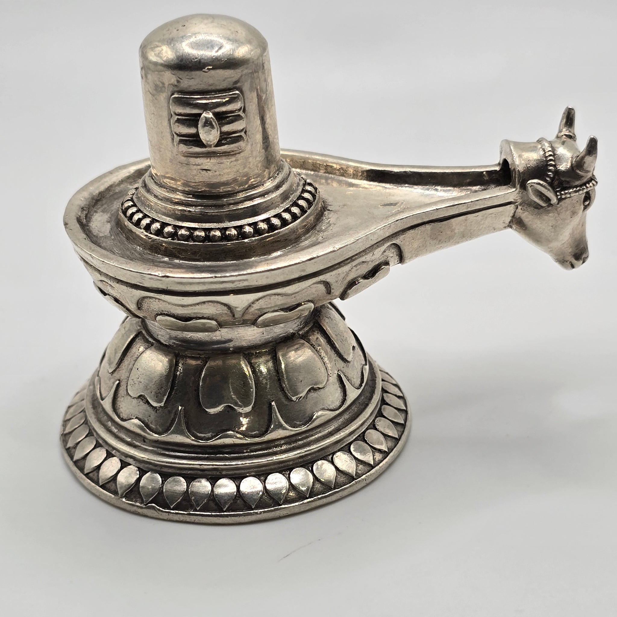 3D Antique Silver Shiva Lingam – for Pujas & Gifts -1153000
