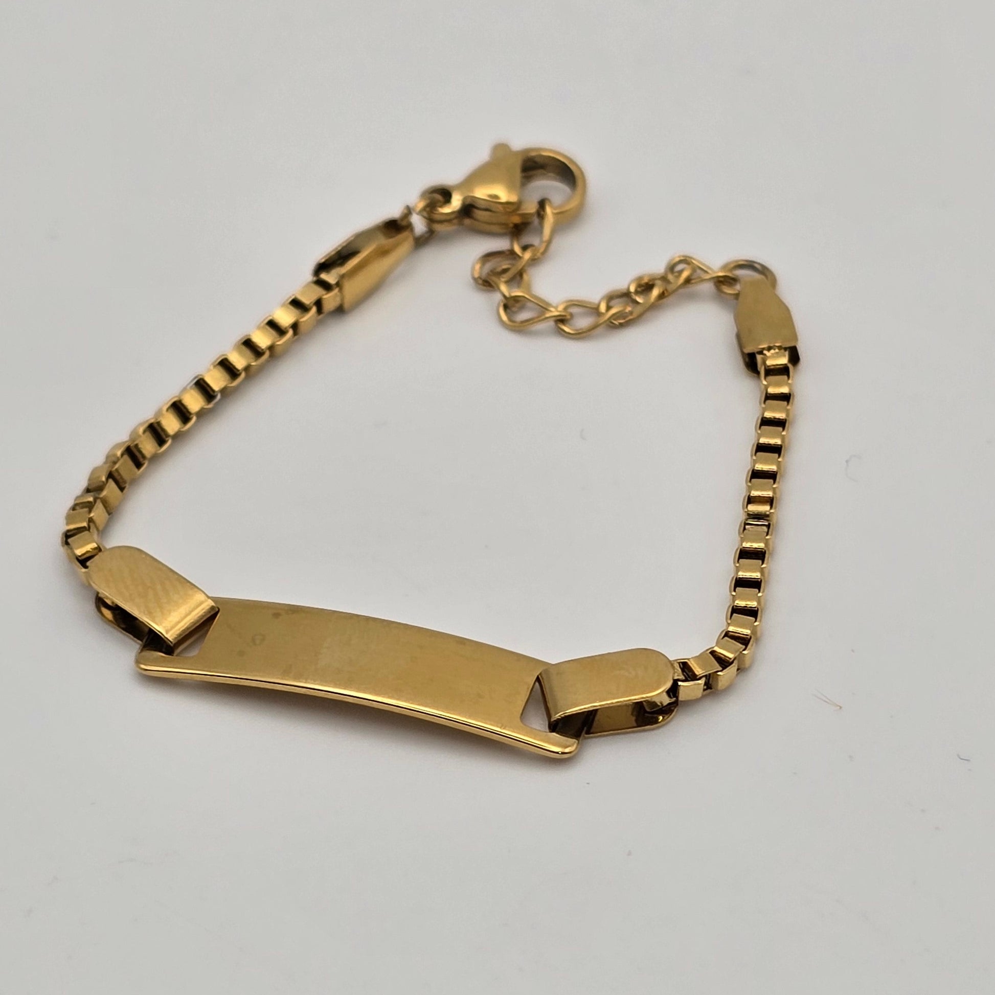 Personalized Name Curb Chain Bracelet Waterproof Stainless Steel Affordable Luxury Gift