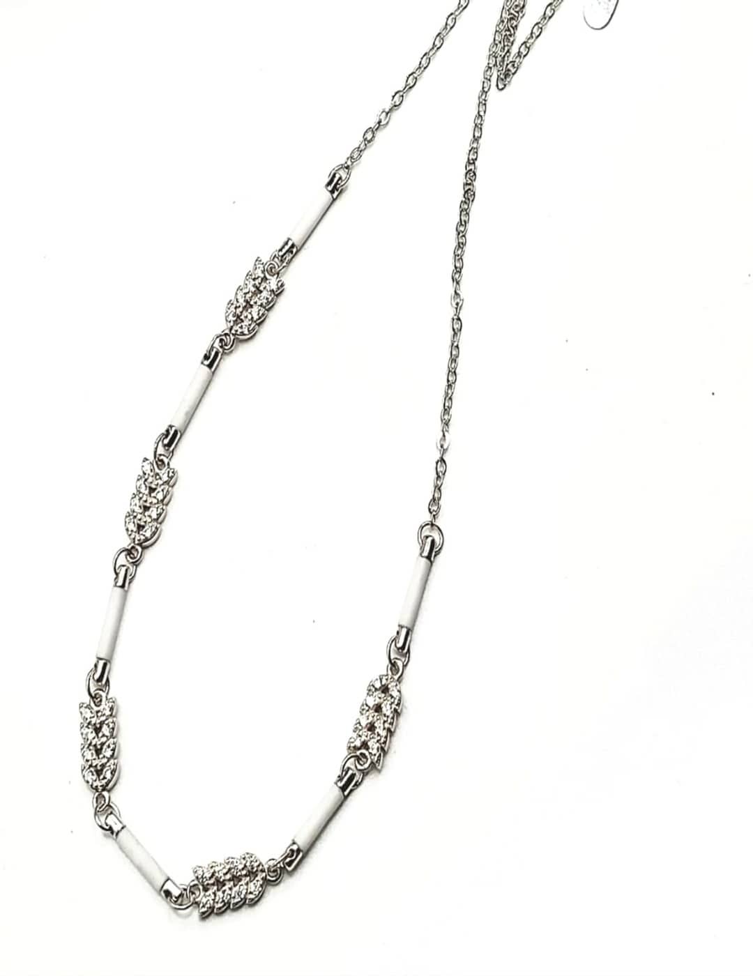 White Beauty 2 Petals S925 Silver Necklace