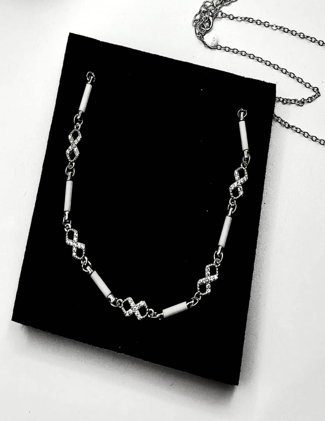 White Beauty Infinity S925 Silver Necklace